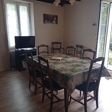 Maison Au Bord De La Riviere Dronne En Perigord Vert Saint-Front-la-Rivière 외부 사진